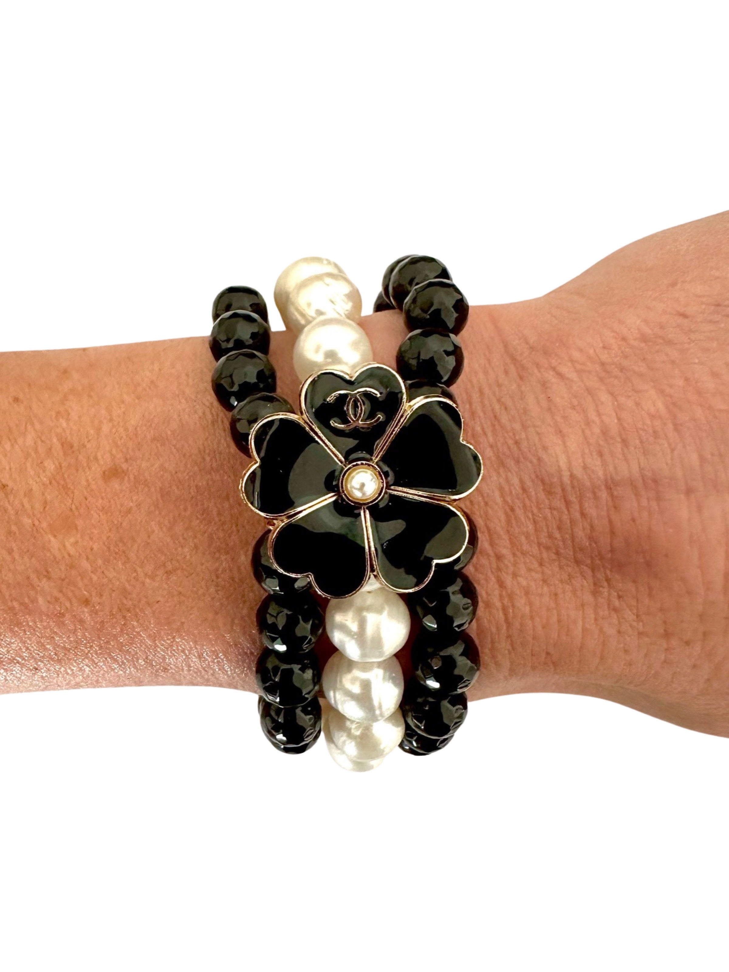 CC Black & Pearl Flower Button bracelet